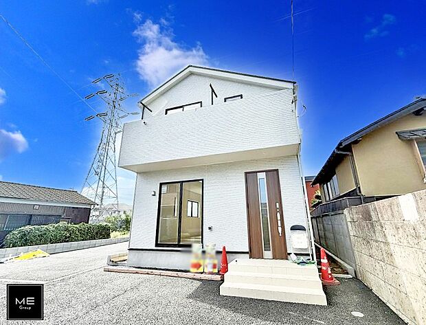 【現地外観写真】■暮らしを豊かにする充実した仕様設備で快適に