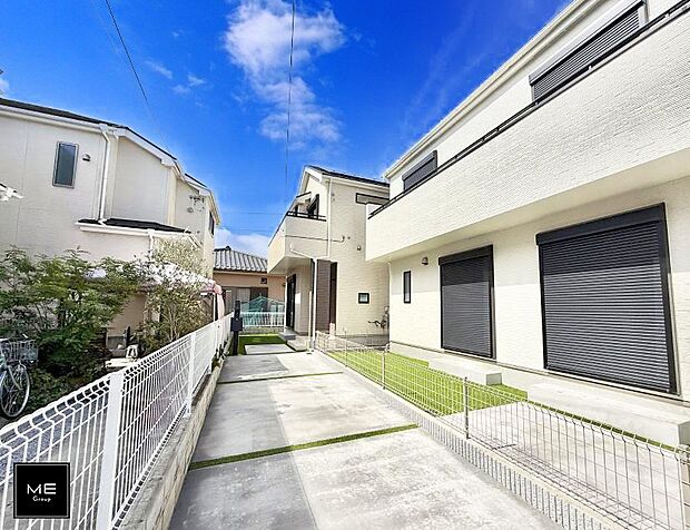 【現地外観写真】■暮らしを豊かにする充実した仕様設備で快適に