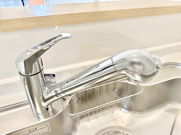 【浄水器】■清潔でおいしい水を手軽に供給してくれます