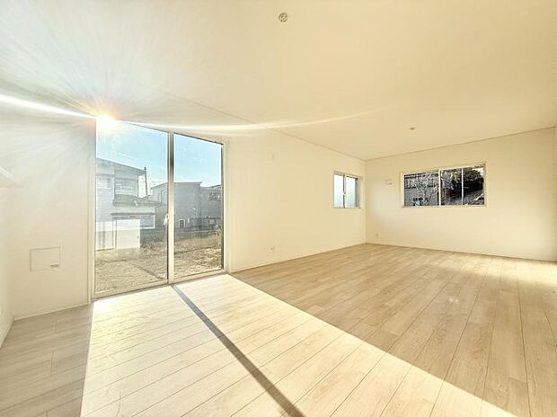 【リビング】■自然と会話が生まれる、心地よいひととき