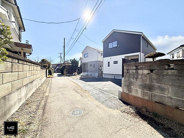 【前面道路含む現地写真】■新しい住まい、街の新しい風景