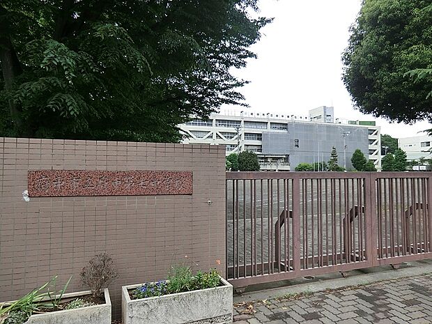 府中市立府中第七中学校(約750m・徒歩10分)