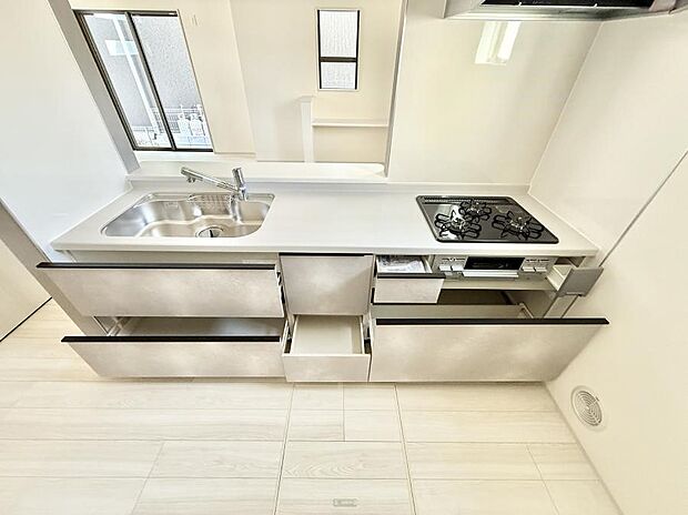 【キッチン】■料理がもっと楽しくなる、快適なキッチン空間