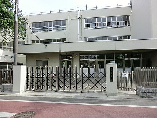 国分寺市立第六小学校(約820m・徒歩11分)