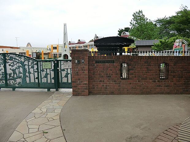 麻の実幼稚園(約240m・徒歩3分)