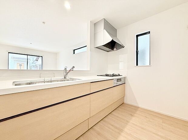 【ダイニングキッチン】■美味しさの魔法がかかる、特別なキッチン