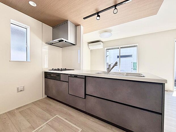 【ダイニングキッチン】■おしゃれで実用的、心ときめくキッチンデザイン