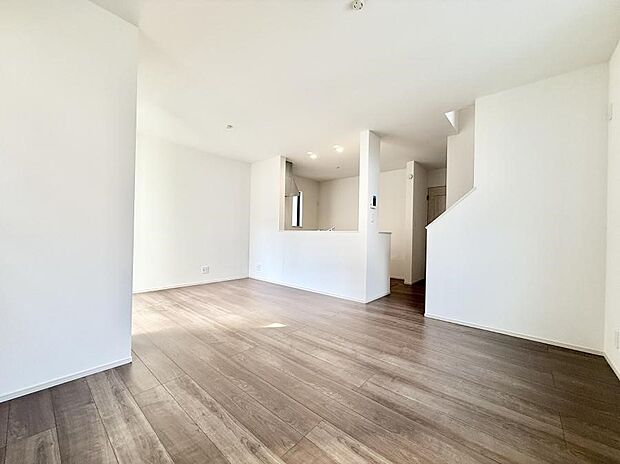 【ダイニング】■何気ない毎日を特別にする、癒しの空間