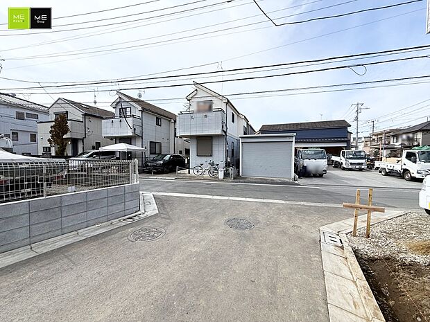 【前面道路含む現地写真】■この道を歩けば、毎日が少し特別になる