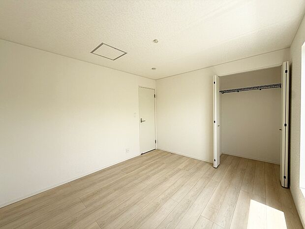 【リビング以外の居室】2号棟 ■どこになにを置くか楽しみな自分のお部屋