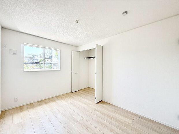 【子供部屋】2号棟 ■読書や趣味リモートワークなどさまざまな用途に対応できる柔軟さがあります