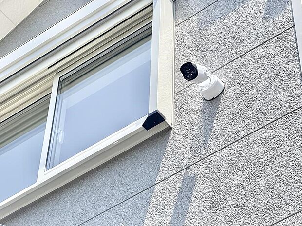 【防犯カメラ】■トラブルが起こった際の証拠や手がかりになったり、役立ちます。