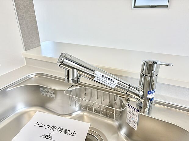 【食器洗い機付き】■手間なく洗浄！食器をピカピカに仕上げてくれます