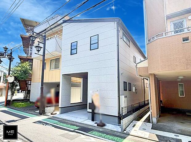 【現地外観写真】1号棟 ■家族みんなが笑顔で過ごせる、安心感のある住まい