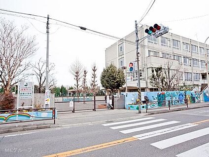 川崎市立宮崎小学校 960m(12分)
