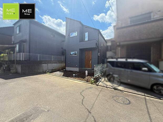 【前面道路含む現地写真】■優雅なラインが、毎日を引き立てます