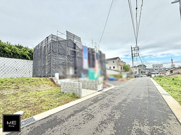 【前面道路含む現地写真】■新しい住まい、街の新しい風景