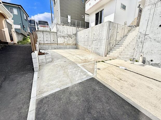 【駐車場】1号棟 ■カースペース有