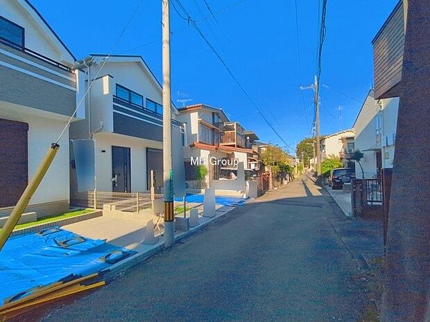 【前面道路含む現地写真】■新しい時代の息吹を感じる、心地よい環境