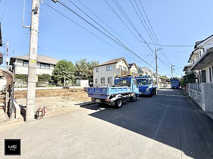 前面道路含む現地写真