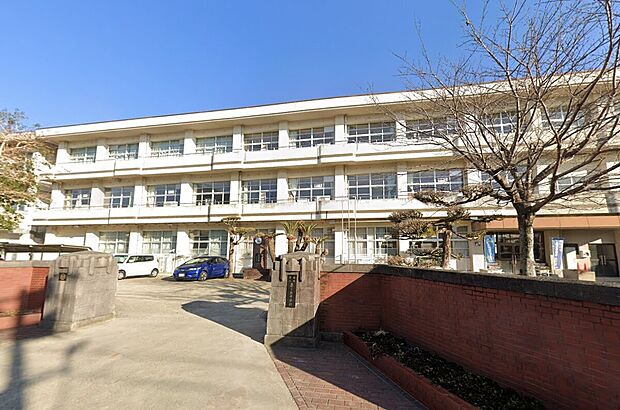 都城市立妻ヶ丘中学校