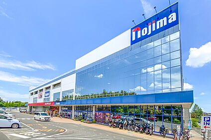 ロピア川崎水沢店 1940m