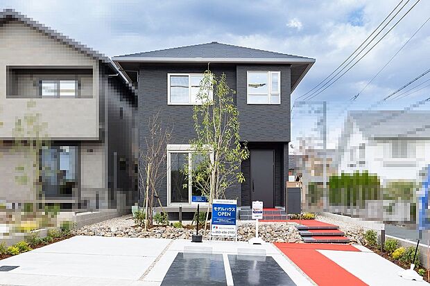 ■D号地外観D号地は、いつまでも飽きのこない、愛着を感じる家となるよう、均整の取れたシルエットと、自然な色合いのデザインを施しています。2台駐車可能です(車種による)