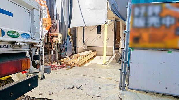 保育園や小学校が徒歩10分圏内にあり、スーパーやコンビニなどの商業施設も徒歩10分圏内に揃う子育てにも適した住環境!
現地(2025年12月)撮影