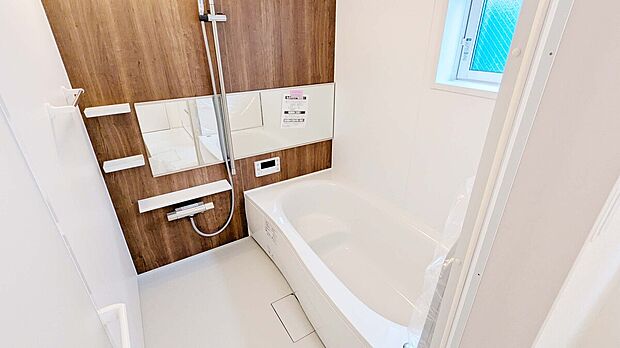 【施工例：バスルーム】広々1坪タイプのバスルーム！浴室乾燥機など設備仕様が充実！