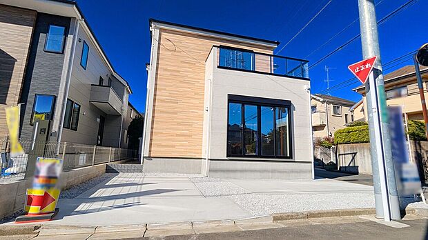 【外観写真】周辺には自然も多く子育てにも適した住環境！