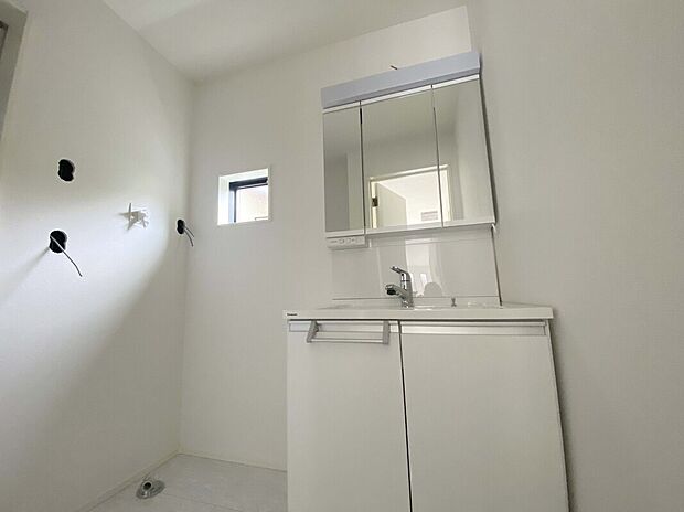 【施工例：洗面化粧台】現地、参考物件のご案内が可能！お気軽にお問い合わせください！