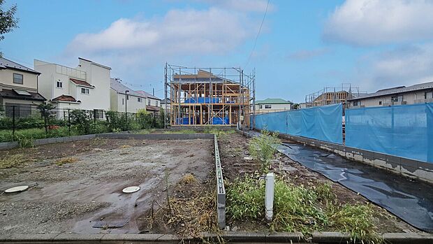 【現地:2026年9月撮影】徒歩10分圏内に小学校や保育園などの教育施設が揃う子育てにも適した住環境!