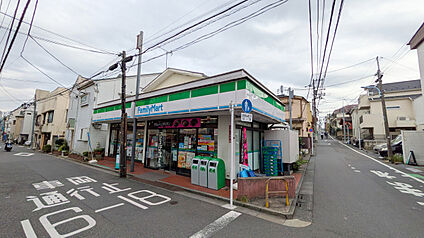 ファミリーマート 方南一丁目店 130ｍ