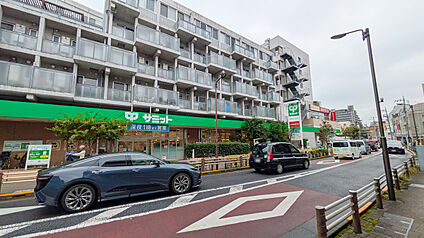 サミットストア芦花公園駅前店 350ｍ