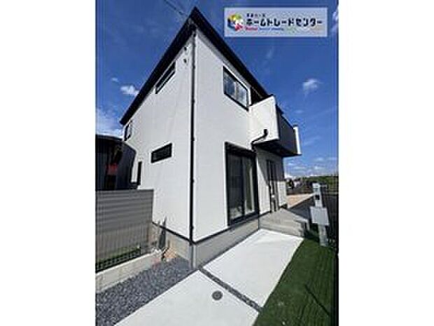 堂々完成いたしました!
ぜひ現地にて、実際の建物・街並み・日当たり等ご確認下さい♪
お問い合わせはお気軽に☆