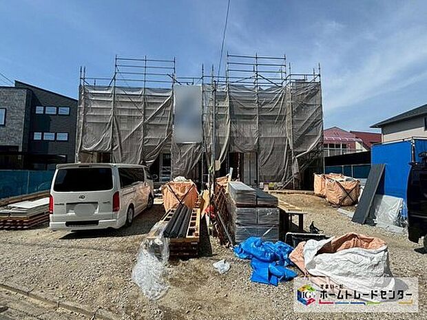 全２棟☆左１号棟・右２号棟
住宅の構造や設備仕様・完成イメージなどのご質問はいつでもお気軽にお問い合わせ下さいませ☆資料もお送りいたします♪