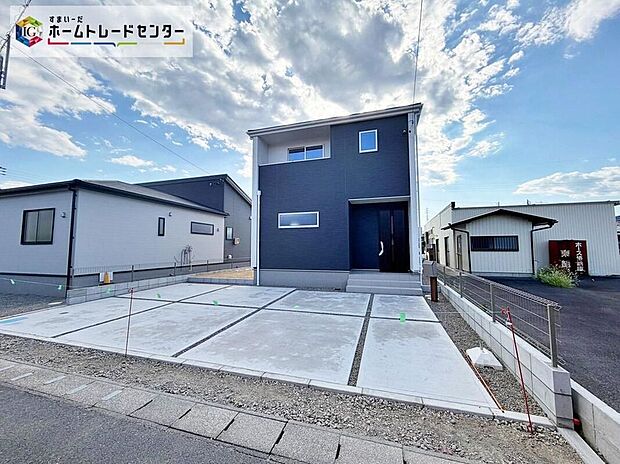 １号棟
現地をご覧いただきながら、住まいの夢をお聞かせください♪お気軽にお問い合わせくださいませ♪　
