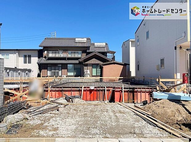 2号棟
自然に包まれた穏やかな暮らしを実現するための、ゆとりある住環境が整っています。緑の潤いを感じながらホッと生活できそう♪お問い合わせお待ちしております◎