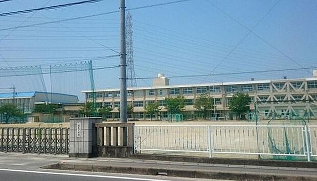 愛西市立佐屋中学校（約3,110m）