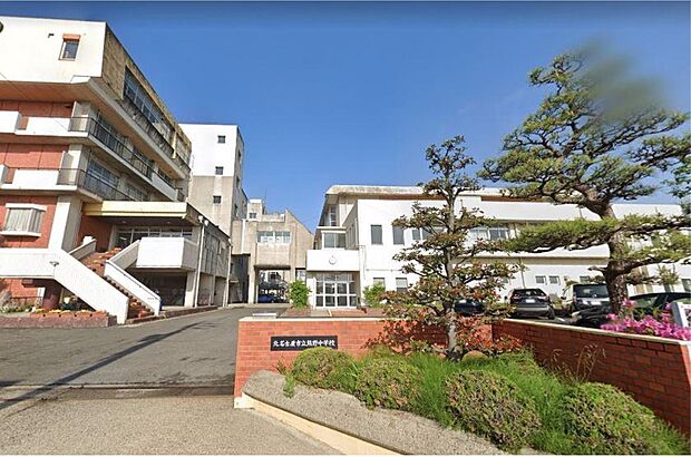 北名古屋市立熊野中学校(約1,760m)