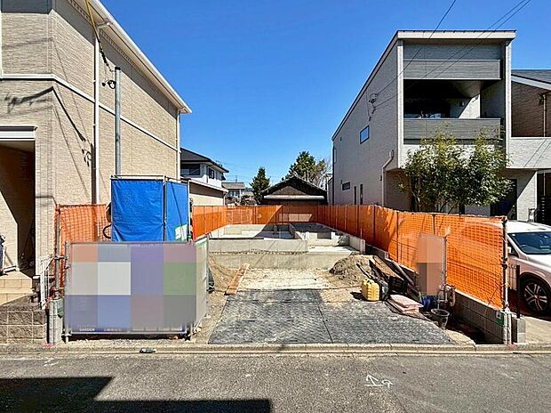【現地外観写真】建築中のためモデルハウスで構造説明会を開催しております☆設備や構造などご説明いたします!お気軽にお問い合わせください♪