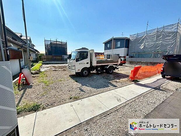 【現地外観写真】完成に向けて現在建築工事中です☆住宅の構造や設備仕様・完成イメージなどの資料もお送りいたします♪お気軽にお問い合わせ下さい☆