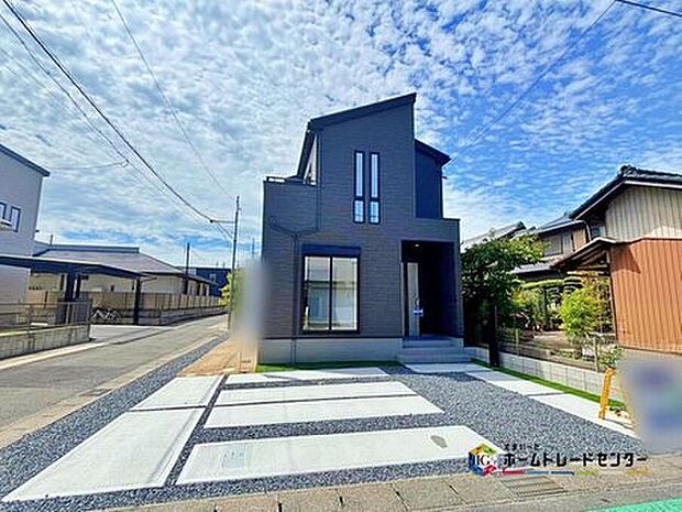 【現地外観写真】いつでもご見学可能です◎
飯田グループホールディングス、ホームトレードセンター株式会社名古屋中川営業所までお問い合わせください♪