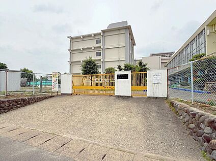清須市立春日小学校 1300m(徒歩17分)