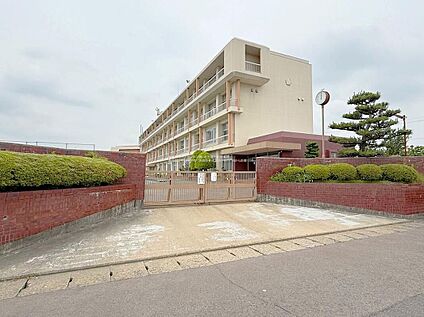清須市立春日中学校 1100m(徒歩14分)