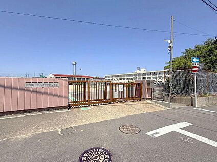清須市立新川中学校 1800ｍ(徒歩23分)