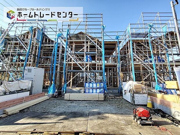 ご予約をいただければ、平日や夜間でもご案内は可能です。お仕事の形態が多様化しておりますので、決まったお時間では中々身動きが取れないお客様も多いかと思います。お気軽にお申し出ください！