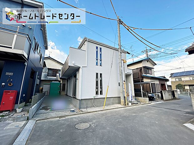 ご予約をいただければ、平日や夜間でもご案内は可能です。お仕事の形態が多様化しておりますので、決まったお時間では中々身動きが取れないお客様も多いかと思います。お気軽にお申し出ください。