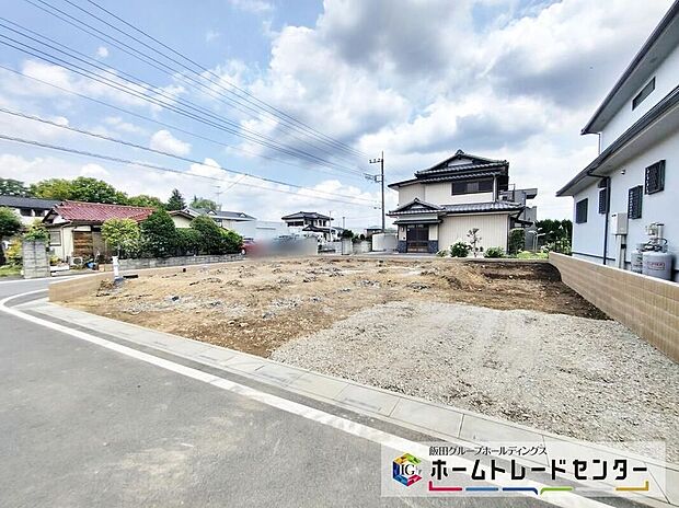 今から見たい！大歓迎です♪ お気軽にホームトレードセンターまでお問い合わせください。 閑静な街並みの分譲地を是非現地にてご覧ください。