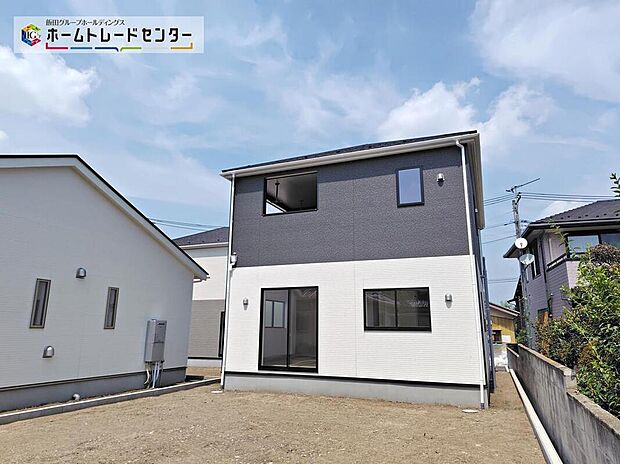 【現地外観写真】☆３号棟☆今から見たい！大歓迎です♪ お気軽にホームトレードセンターまでお問い合わせください。 閑静な街並みの分譲地を是非現地にてご覧ください。 近隣の物件も併せてご紹介することも可能です。